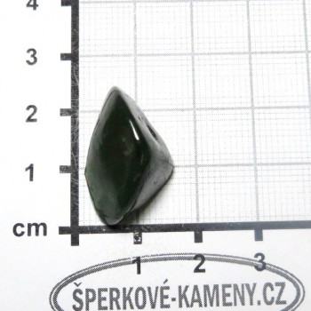 Nefrit malý, valounek - P15 | www.sperkove-kameny.cz
