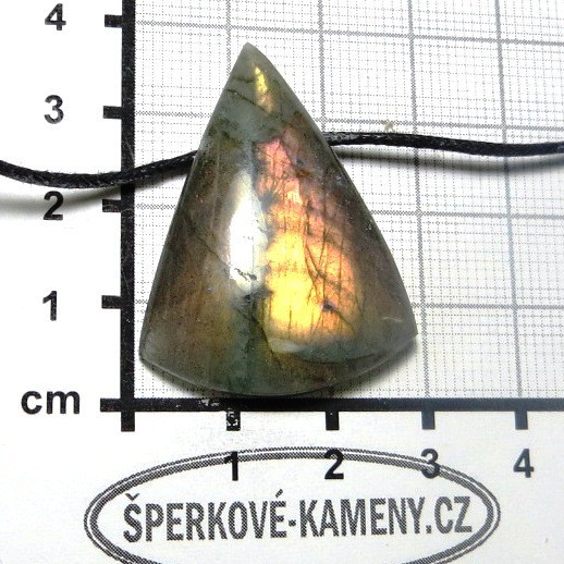 Labradorit, přívěsek P3 | www.sperkove-kameny.cz