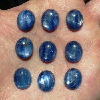  Kyanit oválek, kabošon 10x12 mm ,set A| šperkové-kameny.cz
