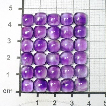 Ametyst kabošon, čtverec, 8x8 mm| šperkové-kameny.cz