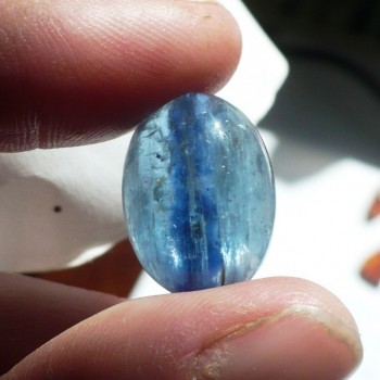  Kyanit  extra , kabošon 18x13 mm č.4| šperkové-kameny.cz