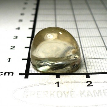 Křišťál-vysoký kabošon  č.6| šperkové-kameny.cz