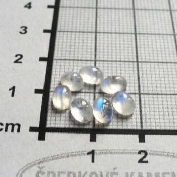 Duhový měsíční kámen, minikabošon 4x6mm, 1 ks| www.sperkove-kameny.cz