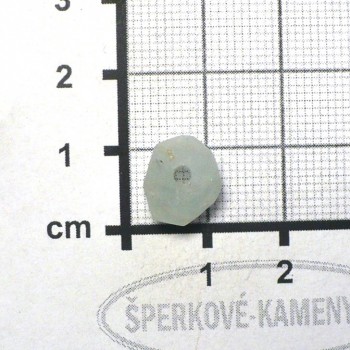 Akvamarín, světlý,surový, vrtaný č.10| šperkové-kameny.cz