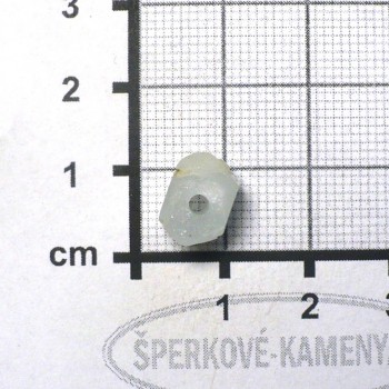 Akvamarín, světlý,surový, vrtaný č.11| šperkové-kameny.cz
