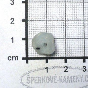 Akvamarín, světlý,surový, vrtaný č.12| šperkové-kameny.cz