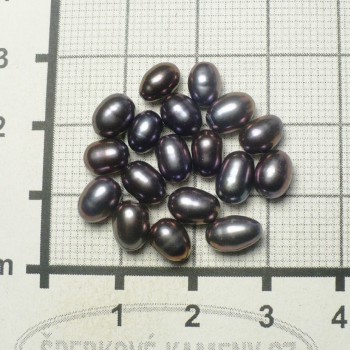 Říční perla,8 mm, indigo modrá , 18 ks| šperkové-kameny.cz