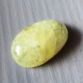Prehnit kabošon, č.61