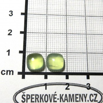 Prehnit  náušnicový pár  8 x 8 mm - PR2| www.sperkove-kameny.cz