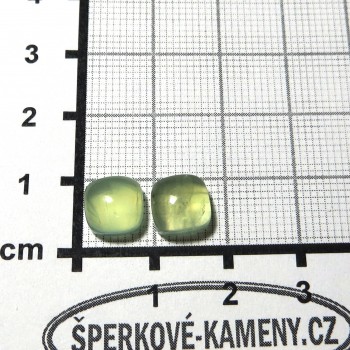 Prehnit  náušnicový pár  8 x 8 mm - PR5| www.sperkove-kameny.cz