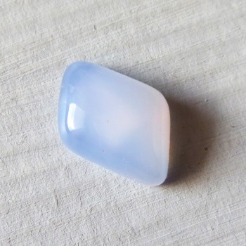 Modrý chalcedon, kabošon 011