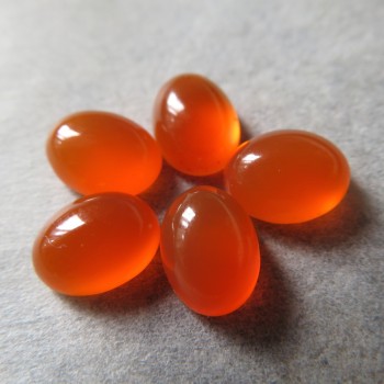 Natural carnelian, bright orange 8x6 mm, 1 pc